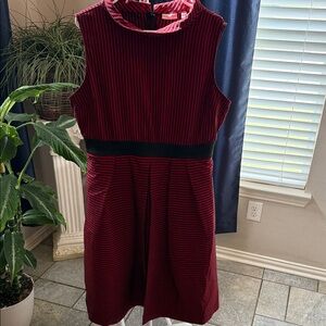 Chic Striped Midi Dress in Red and Black